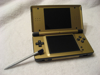 Illustration for article titled The Ultimate DS Lite Zelda Mod